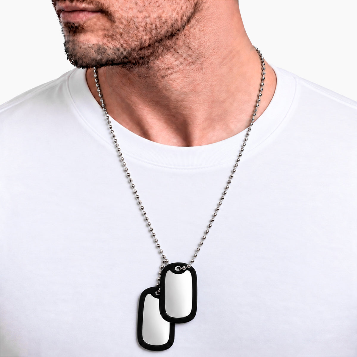 Collar personalizable con doble, placa en acero pulido