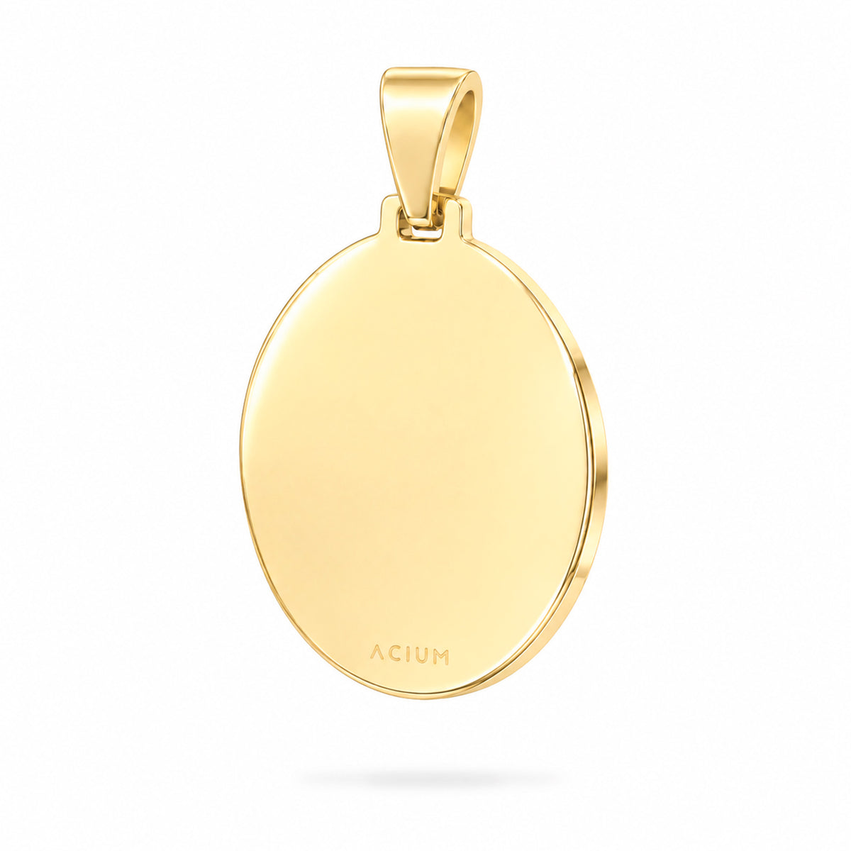 Dije ovalado personalizable revestido en oro
