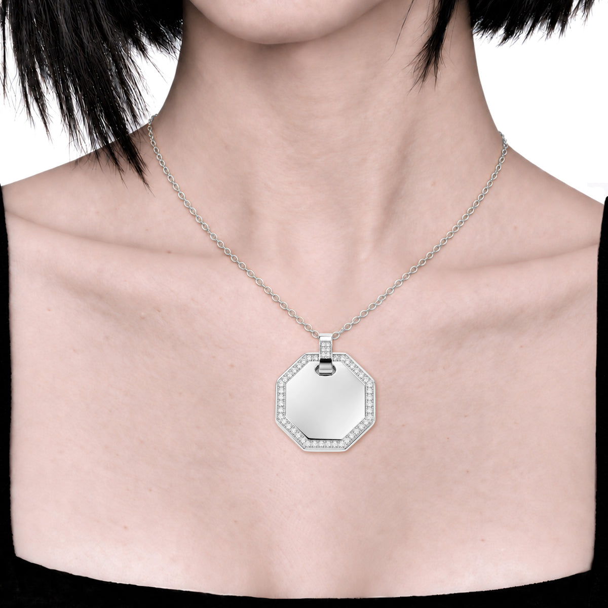 Dije personalizable octagonal con zirconitas