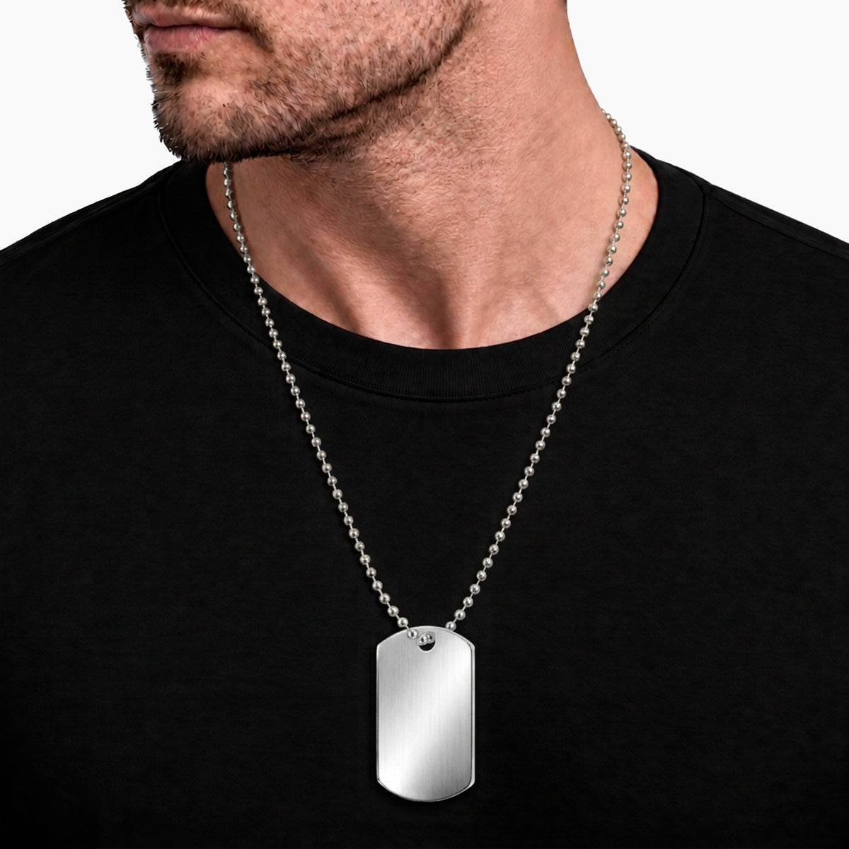 Collar personalizable con placa militar, en acero pulido